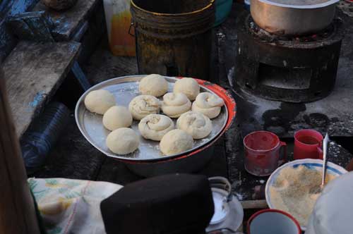 Chapatis � Kipili.