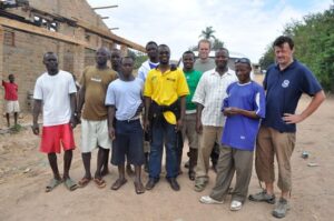 Staff Kiwanaqua à Kabwe,John, Benja, Amisi, Kalolo, Salmini, Kibwana, Gilbert, Chabani, Laurent et Benoît Staff Kiwanaqua à Kabwe,John, Benja, Amisi, Kalolo, Salmini, Kibwana, Gilbert, Chabani, Laurent et Benoît