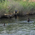 Enfants pêcheurs à Maswa. 2685302174